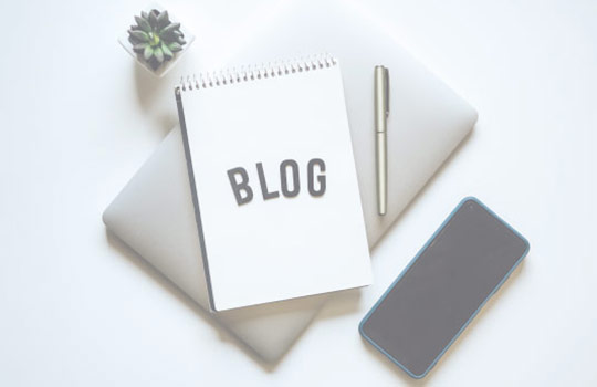 השכרת שולחן: הסוד לאירוע מסוגנן ופונקציונלי